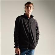 Fotógrafo profesional con más de 4 años de experiencia. Trabajos en estudio, rodajes, sesiones en exterior, eventos